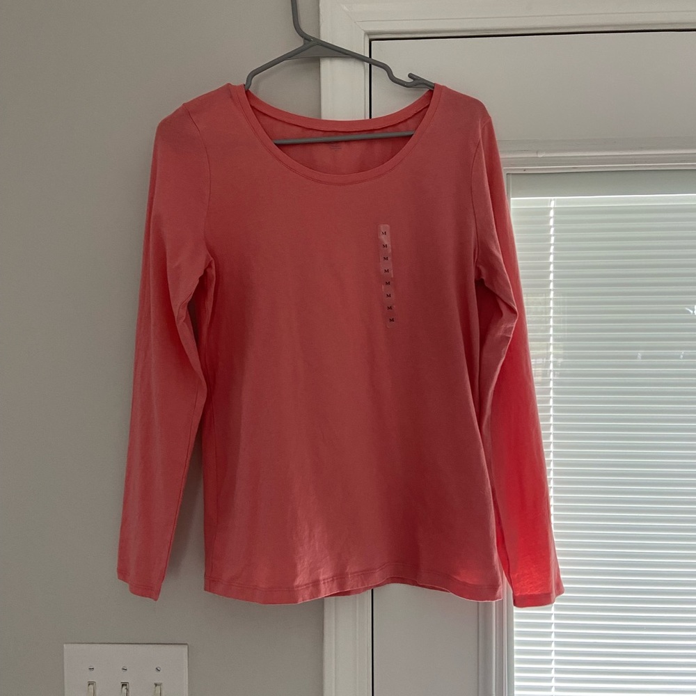 LOFT medium top never wore